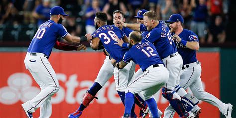the Houston <strong>Astros</strong> with a 9-2 victory Sunday in Game 6 of the American League Championship Series. . Astros vs rangers score